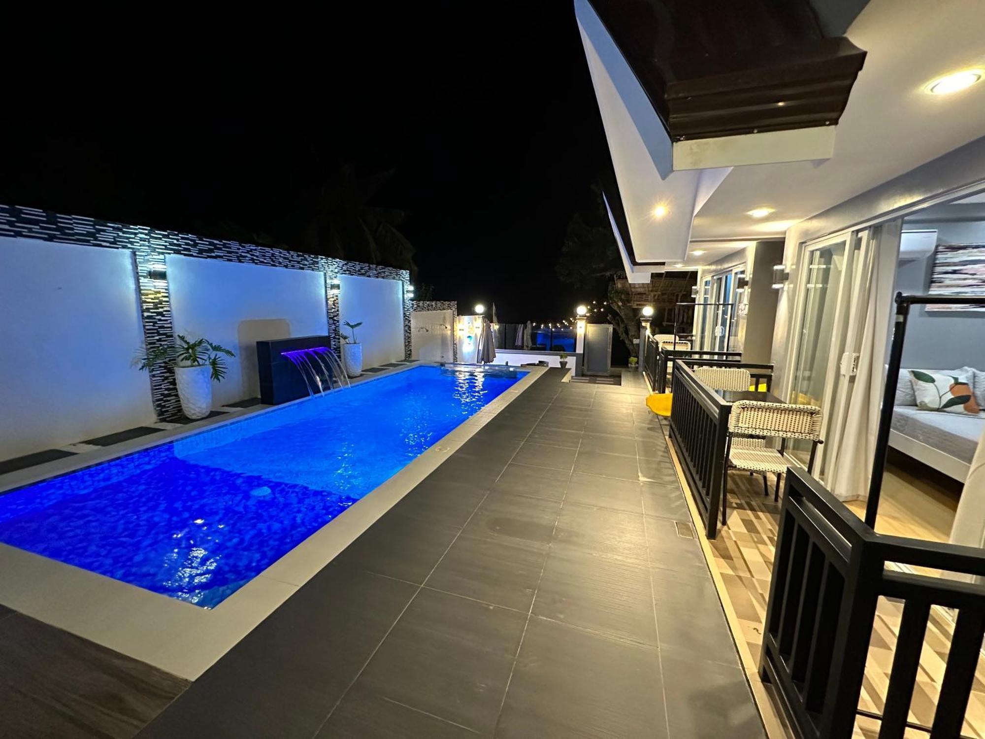 D' Beach Resort Puerto Princesa Екстериор снимка